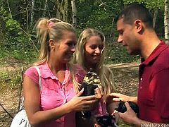 These are voracious bitches who meet a guy in a park. They agree to do porn movie in a threesome so they all go indoor. They all fuck hardcore in a threesome. Awesome Pack of porn studio sex clip.