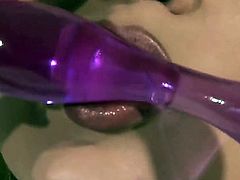 Glammed up breathtaker Carol Goldnerova with moist love tunnel goes solo