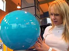 Do you wat to see pornstars in everyday life out of work Then watch this video clip with Blue Angel right now! You would like to examine cutie relaxing with her friends.