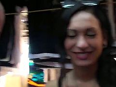 Piercings gets down on her knees to take guys tool deep down her throat