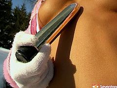 Leggy teen wags her ass and plays with dildo outdoor. She trusts toy deep in her vag and it melts in her hot pussy cave. I would like my cock to be treated like this one.