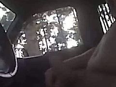 ABUELO MIRON EN MI COCHE