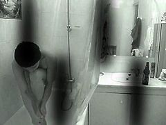 woman drink beer in shower (Real Spycam)