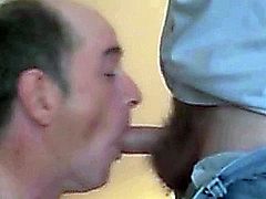 Video of real daddies giving great blowjobs, posted by MenBucket.com