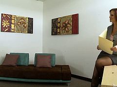 Watch this super slutty and whorish babe riding a large cock of her new friend and giving him a nice blowjob in Film Digital sex clips.