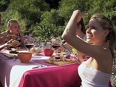 This guy is happy to treat these beauties good. He set up a barbecue and table near a river. Well now, all that looks great, the spices are ready for the barbecue and hopefully this will spice up our girls! Stay tuned, see the beautiful landscape and our very beautiful chicks as they continue their trip.