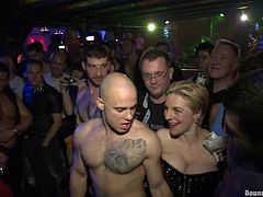 Van Darkholme, Spencer Reed and many other faggots are having a gay BDSM party. The tattooed fairy allows his buddies to bind and humiliate him and then gets his mouth and asshole smashed.