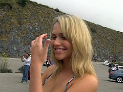 Lovely young Mia Malkova loves fingering her puffy twat in a naughty car solo