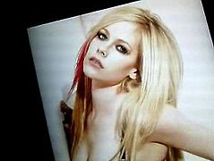 Tribute auf Avril Lavigne