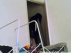 small breasted mom caught on voyeur camera