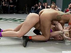 Hollie Stevens, DragonLily, Isis Love, Ariel X and Bella Rossi are having a battle on tatami. They struggle with each other fiercely and then shwo their pussy-fingering skills.