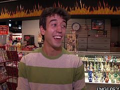 A horny fucker sucks on a hard cock through a gloryhole, check it out right here, it's fuckin' hot as fuck. Hit play and enjoy!