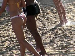 Walking on the beach, it was impossible not to notice a superb babe sunbathing on the fine sand. She gets one point plus for her firm butt. Back home, the guy starts eating her horny pussy. Click to watch insane Luciana with tattooed and tanned skin on her knees sucking cock!