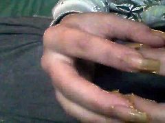 Long Nails play with Peanutbutter