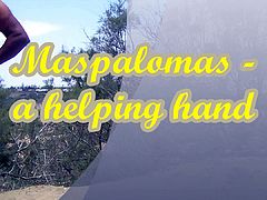 Maspalomas - a helping hand
