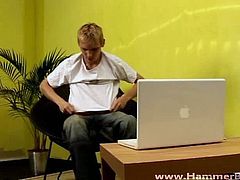 Come and see how a horny blonde twink plays and provokes for your enjoyment in this nasty free porn video set by HammerBoys. He's ready to be very bad alone!