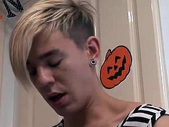 This clip from IndieBoyz 10:Pumped by Eurocreme and Indieboyz features a nice little blowjob scene with a couple of hot little hipster boys getting it on in the kitchen, all tattoos and funky haircuts