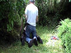 Christelletv 10 baiser dans le jardin