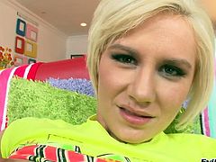 Bootylicious blond filth in green t shirt had hard ass fuck in mish position