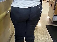 Bubble Butt milf at Publix