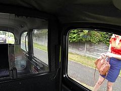 hot lady flashes her ass to the taxi driver