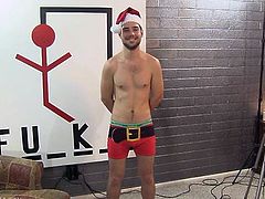 Santa Cums Early 523 Zack Randall