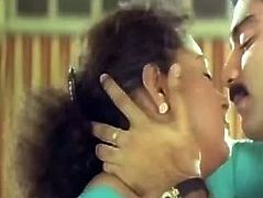 Beautifull Aunty Spicy Romantic Scens Mis Sungandavalli Movie