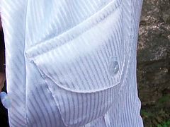Pretty european brunette Suzy Fox is one easy chick with appetite for cock. She gets down on her knees outdoors and gives headjob from your point of view to lucky guy in blue jeans.