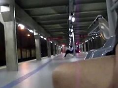 Str8 guy jerking in metro