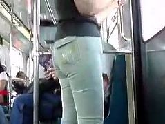 NICE ASS ON THE TRAIN