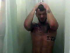 CALIENTE EN LA DUCHA 5