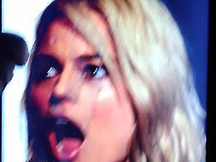 Margot Robbie Tribute 01
