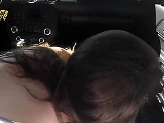 Brunette is getting laid in a car