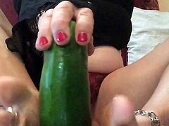 Shayna Cucumber Footjob