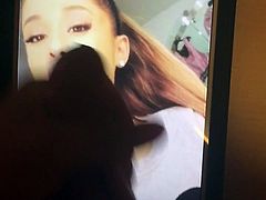 Ariana Grande cum tribute