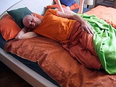 Im Bett mit Jamie-Lee