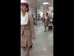 emirates stewardess uppie