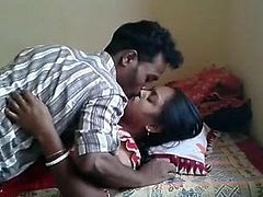 http://img4.xxxcdn.net/0m/ry/we_indian_couple.jpg