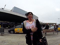Spanish whore Suhaila Hard gives a blowjob in the car and goes wild on a hard dick