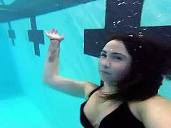 Underwater Breath Holding Warmup