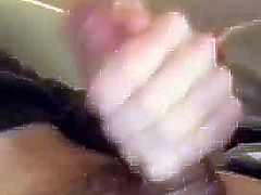 J'me branle et j'ejacule sur snap ajoute : rwaanfr