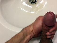 Cumming in slo mo