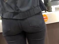 Big candid ass in Walmart- part 2