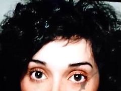 Annie Clark (St. Vincent) Cum Tribute 1