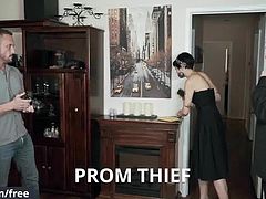 Men.com - Myles Landon and Xavier Ryan - Prom Thief - Str8 t