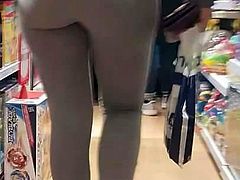 Milf in grey Tights