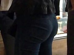Teen jeans perfect butt
