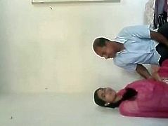 http://img3.xxxcdn.net/0m/q9/4r_indian_couple.jpg