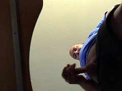 Jacking off and shooting a high load