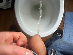 Small Uncut Pissing No.13